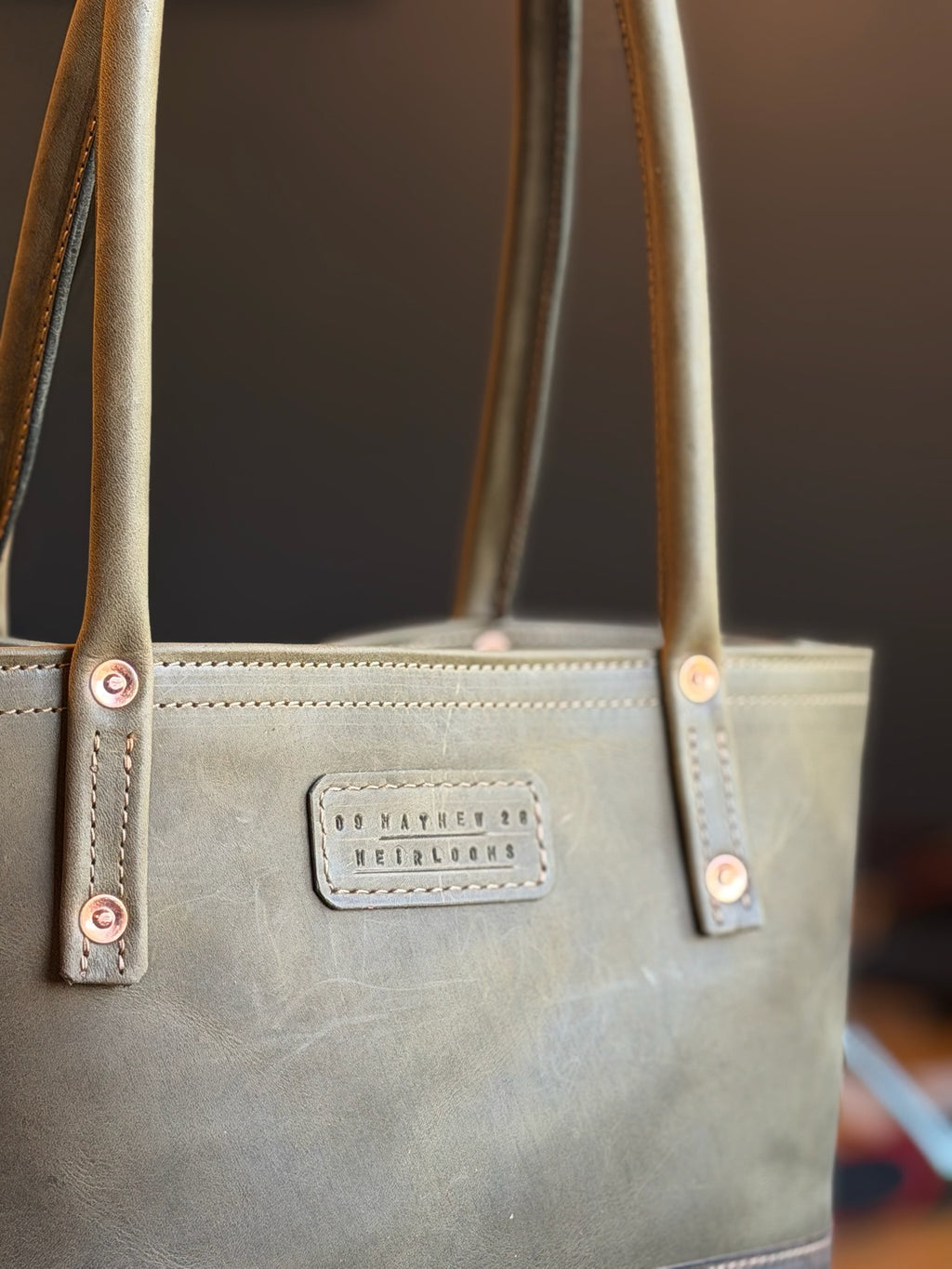 The Classic Tote Mini