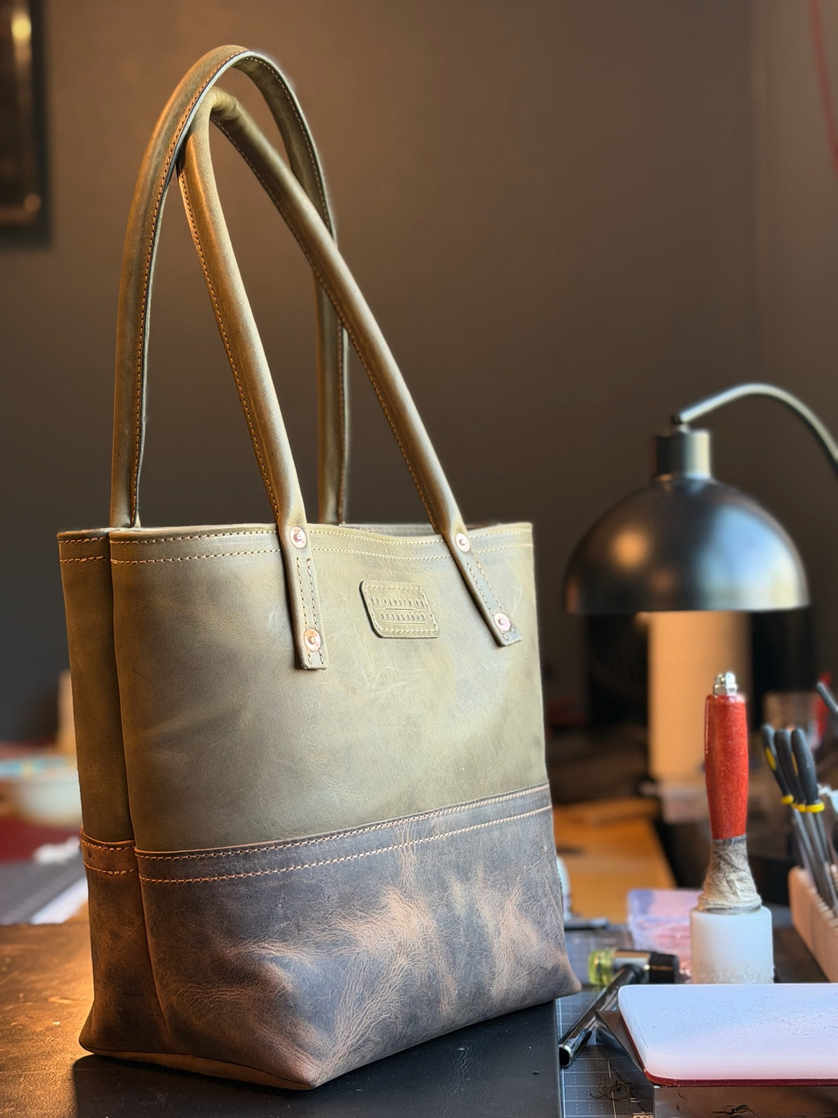 The Classic Tote Mini